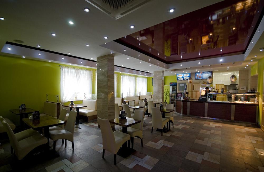 Iskra Bed & Breakfast เอากุสตูฟ ภายนอก รูปภาพ